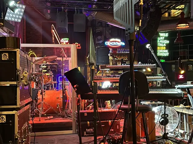 DJ & Backline – İstanbul etkinlik kurulumu, fotoğraf 6